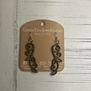 NWT Green Tree Jewelry Wood Earrings